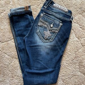 ROCK REVIVAL skinny jeans